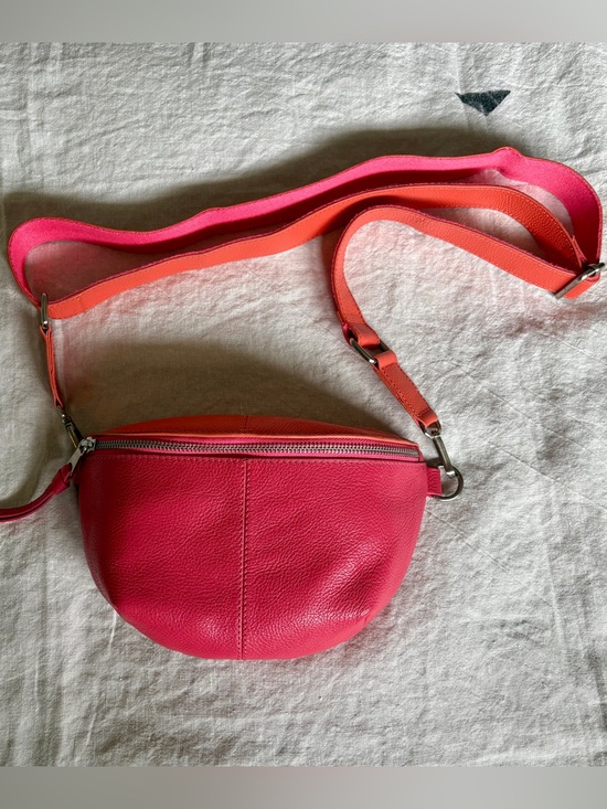 White Stuff Handbags - White Stuff Leather Crossbody / Belt Bag – Pink & Coral